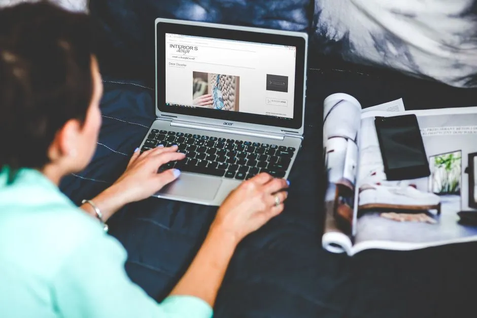 How to Evaluate Online Sources Before You Trust Them